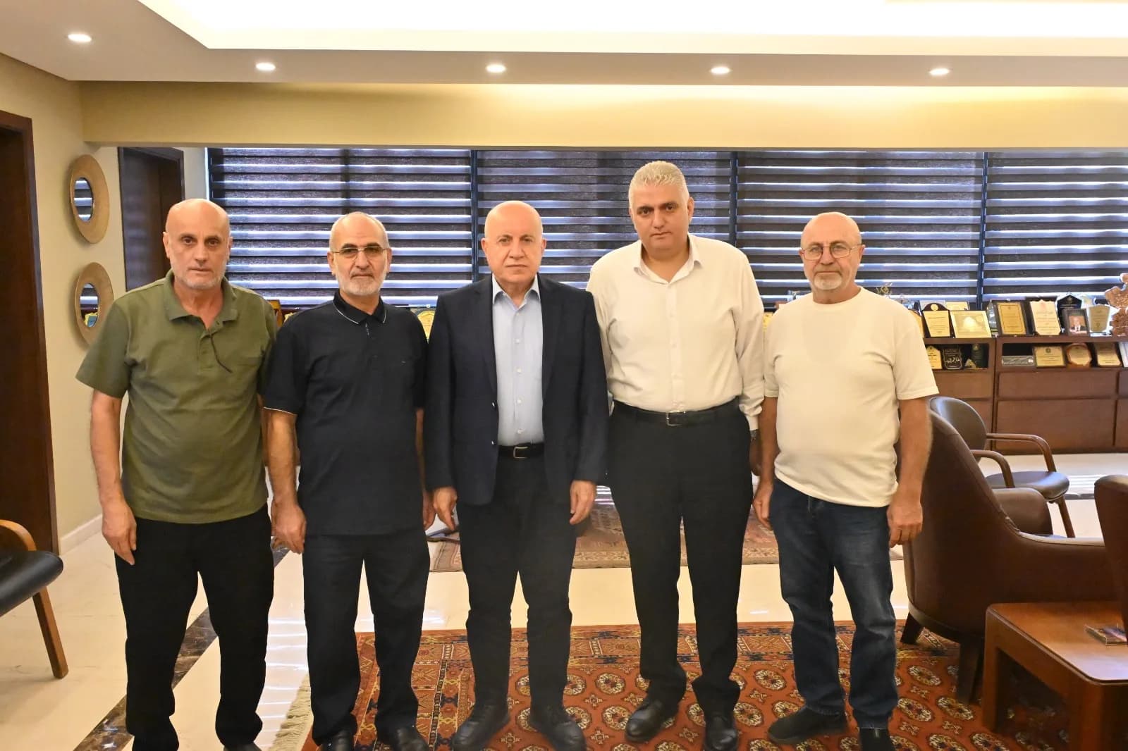 المهندس حيدر يلتقي وفوداً من البلديات ومجلس الجنوب عرض مشاريع إنمائية