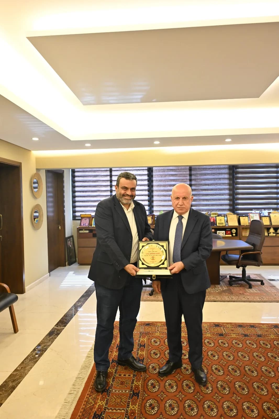 The Chairman of the Council of the South follows up on the conditions of southern villages and receives municipal delegations.